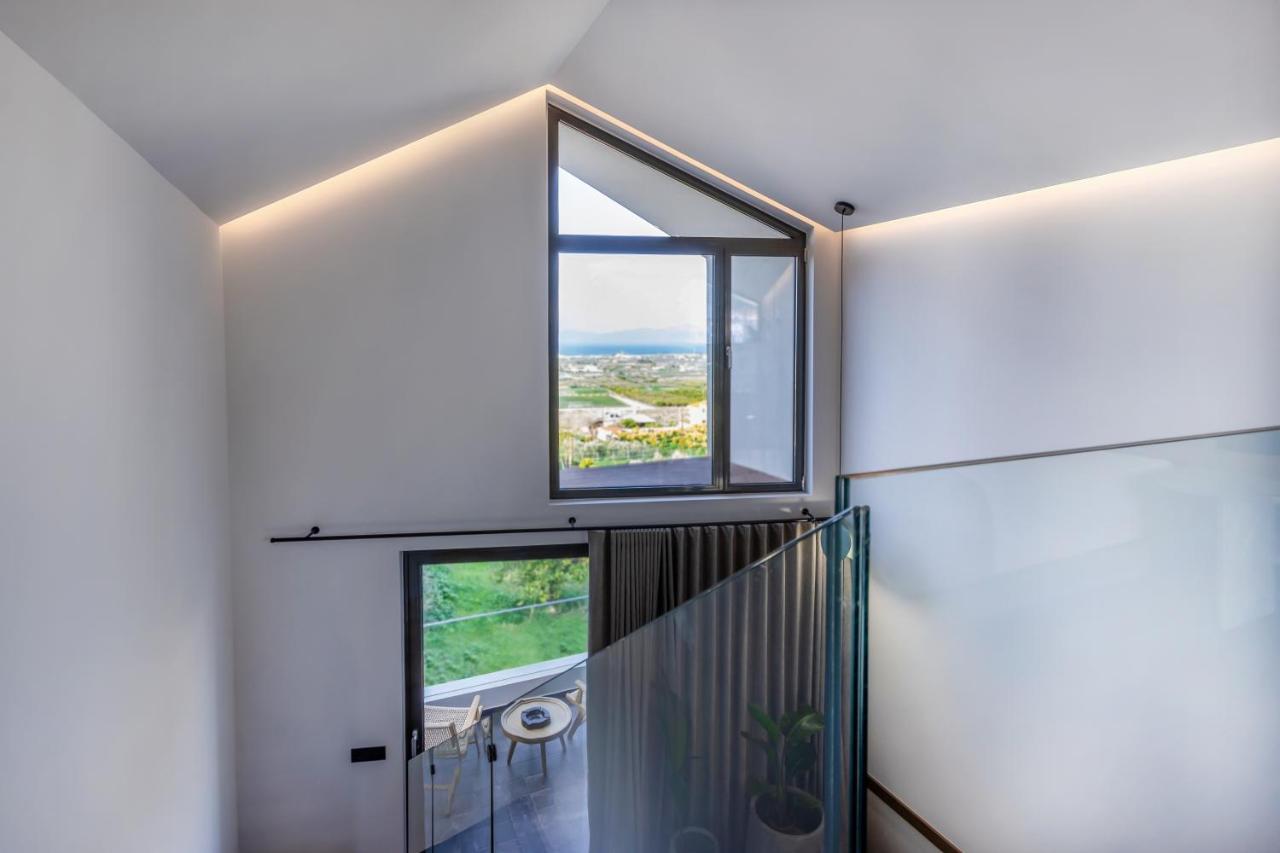 Acro Upscale Residences Corinth Exterior photo
