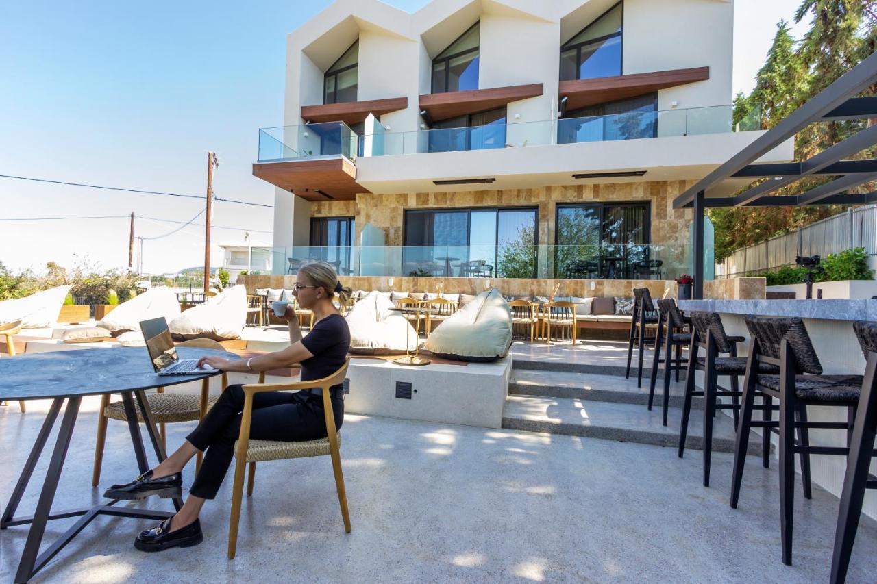Acro Upscale Residences Corinth Exterior photo
