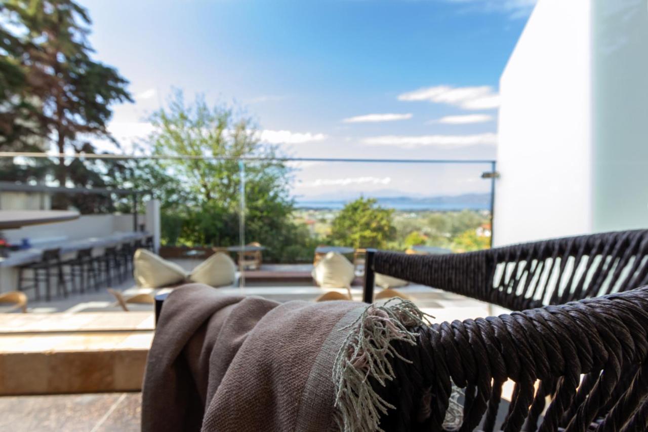Acro Upscale Residences Corinth Exterior photo